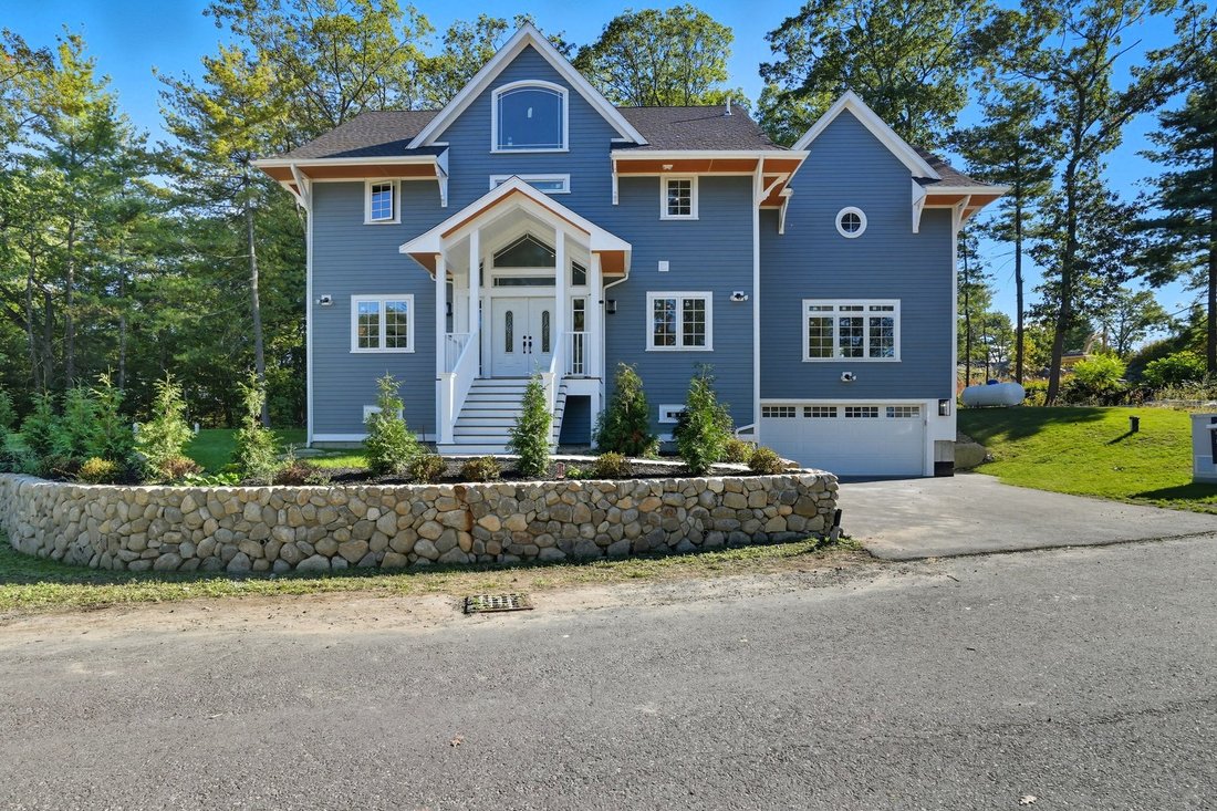 House in Wakefield, Massachusetts, United States 1 - 16298047