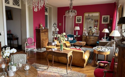 Castle for Sale in Saint-Valery-en-Caux, Normandy, France