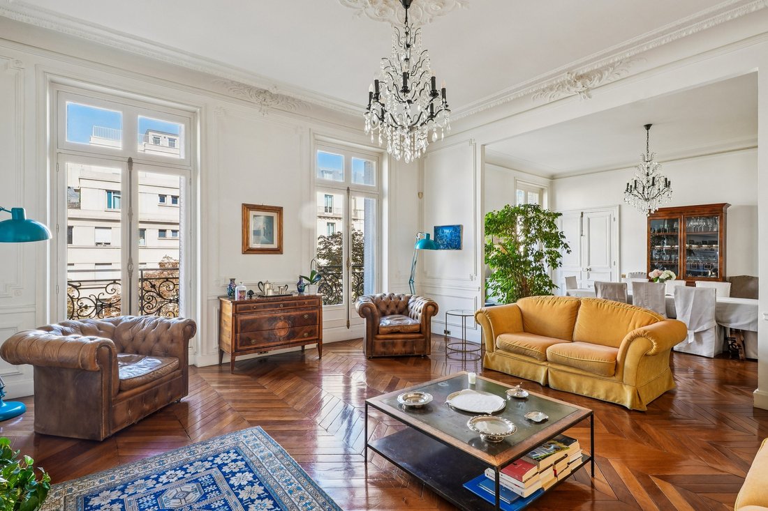 Apartment in Cambronne-Garibaldi, Paris 15e Arrondissement, Paris 4 - 16306909
