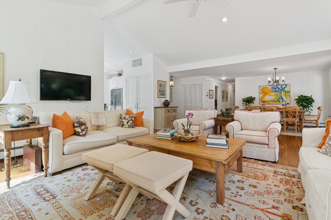 East Hampton, New York, United States 5 - 16306080