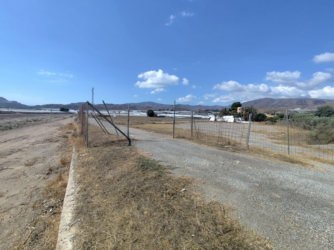 Land in Berja, Andalusia, Spain 3 - 16305840