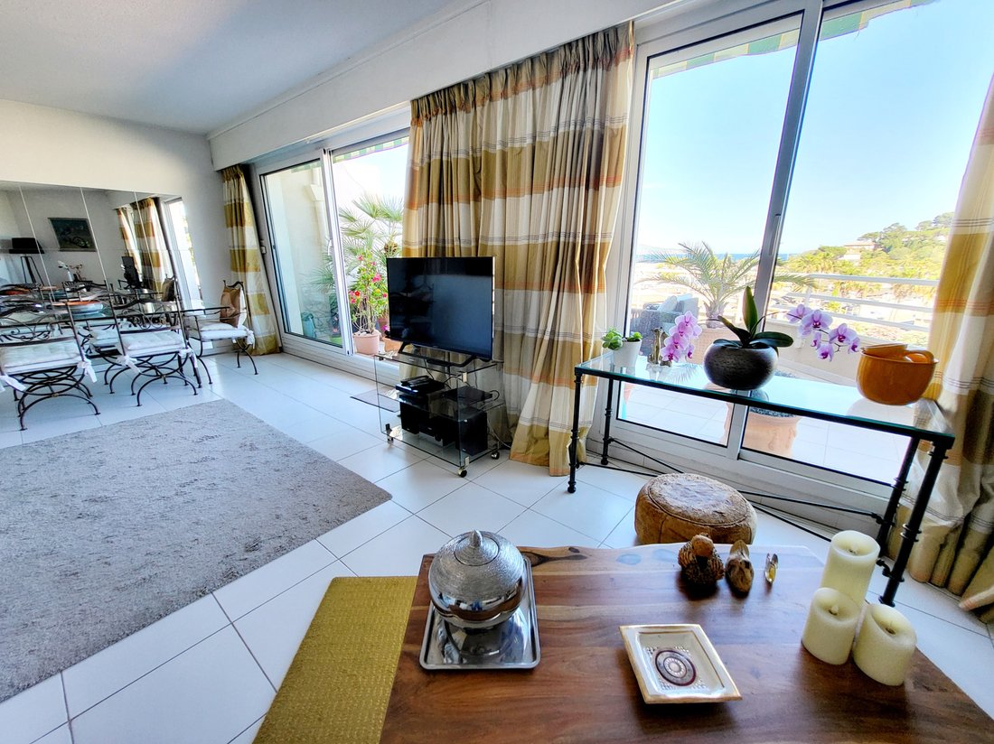 Apartment in Nord, Cavalaire-sur-Mer, France 3 - 16296769