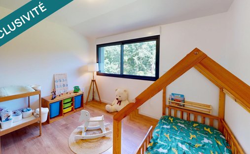 An Incredible Real Estate Asset Overlooking The Ria.