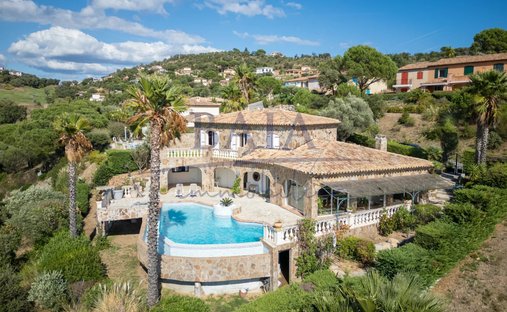 House in Nartelle-Noyer-Bellevue-bd des Sardinaux, Sainte-Maxime, France 1