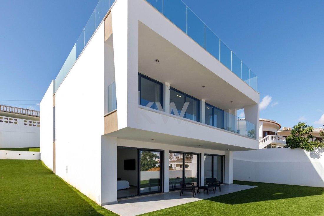 Townhouse in Sao Goncalo de Lagos, Algarve, Portugal 3 - 16307033