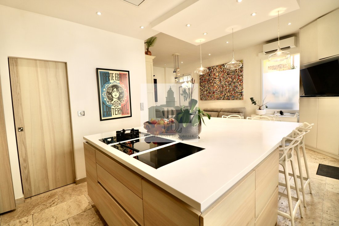 House in Zone Est Diffuse, Saint-Tropez, France 4 - 16296678
