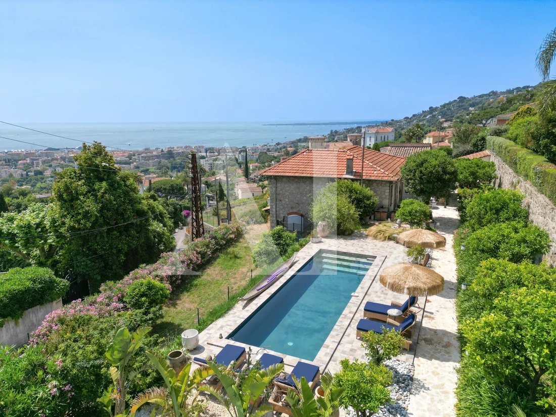 Villa in Les Paluds-Lauvert, Vallauris, France 1 - 15875875
