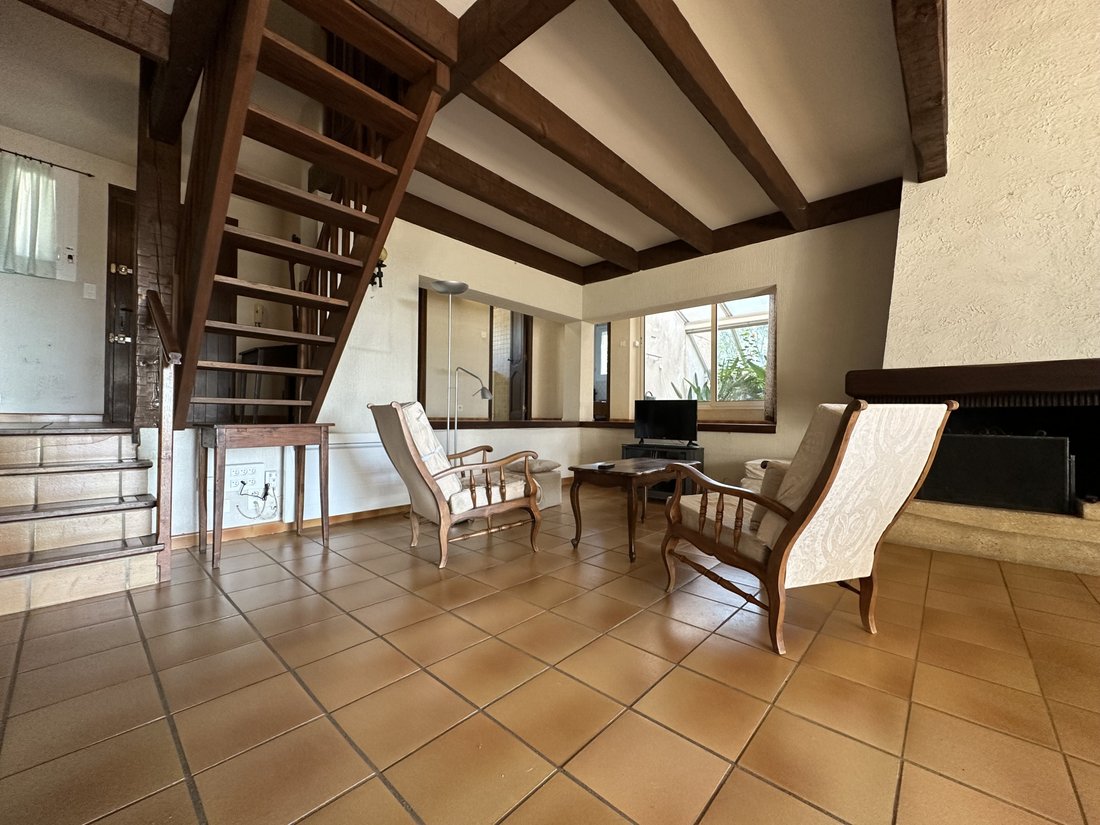House in La Londe-les-Maures, Provence-Alpes-Côte d'Azur, France 4 - 16297007