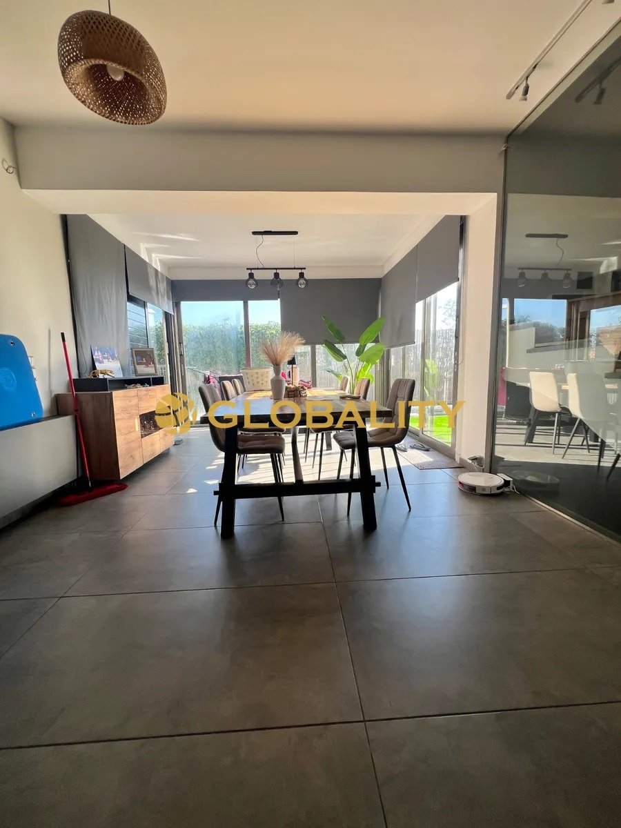 Apartment in Kalyvia Thorikou, Attica, Greece 1 - 16306646