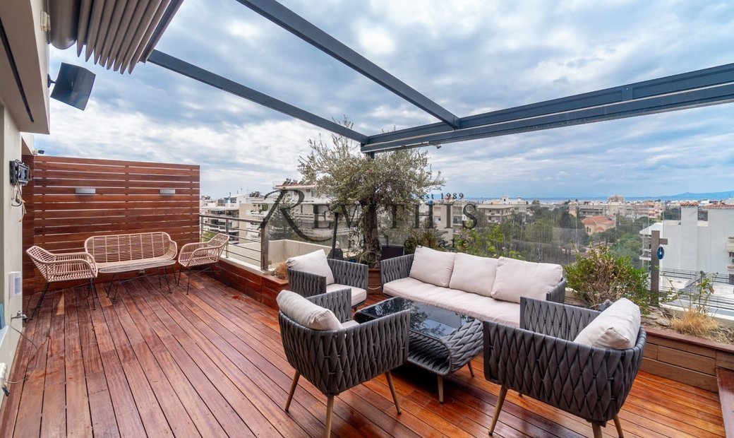 Curated visual reference: Picture Idea: Luxury Maisonette With Roof Garden Sea View