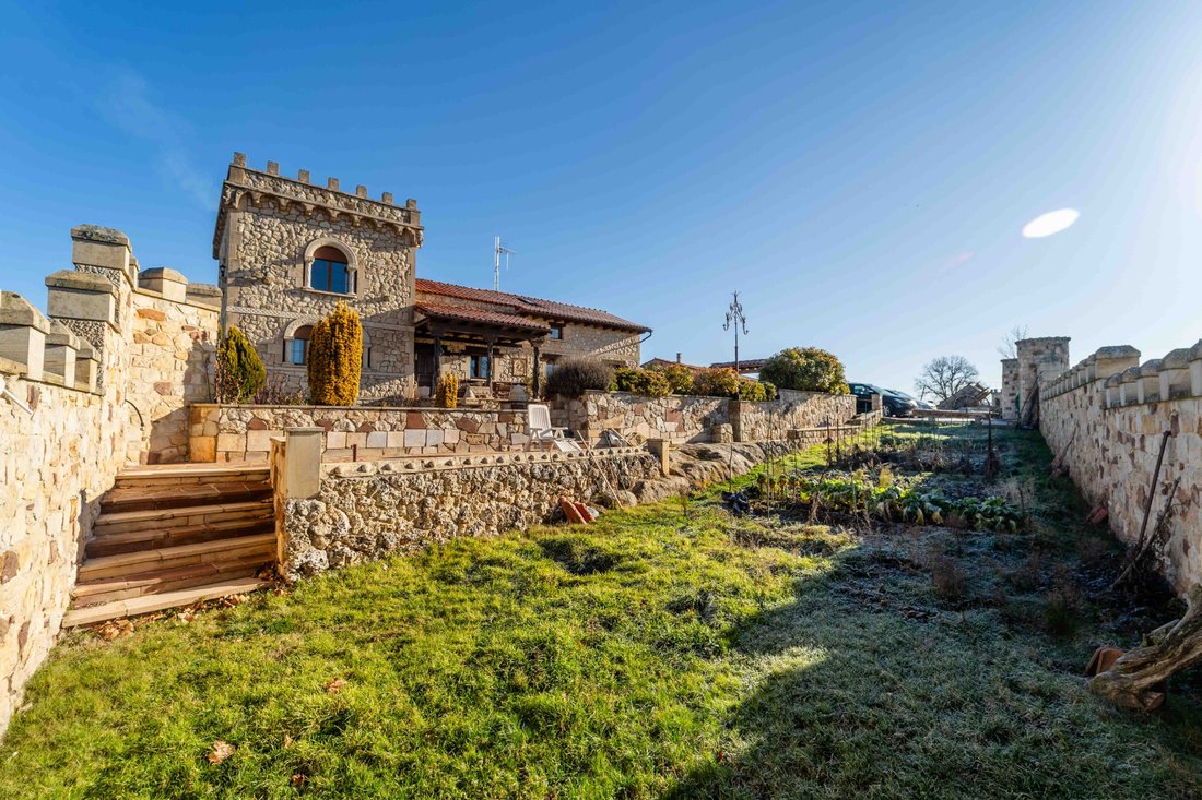 House in Hacinas, Castile and Leon, Spain 4 - 16306970