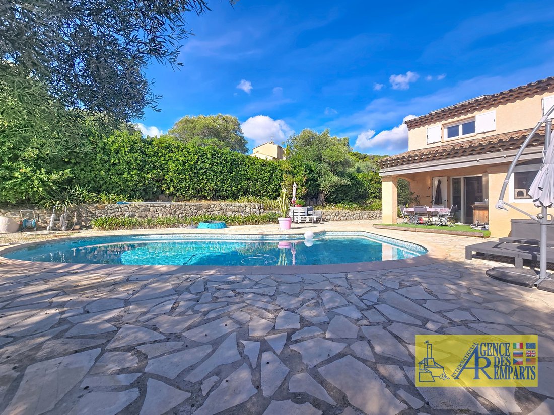 House in Les Cougoulins-Rastines, Antibes, France 1 - 16301380