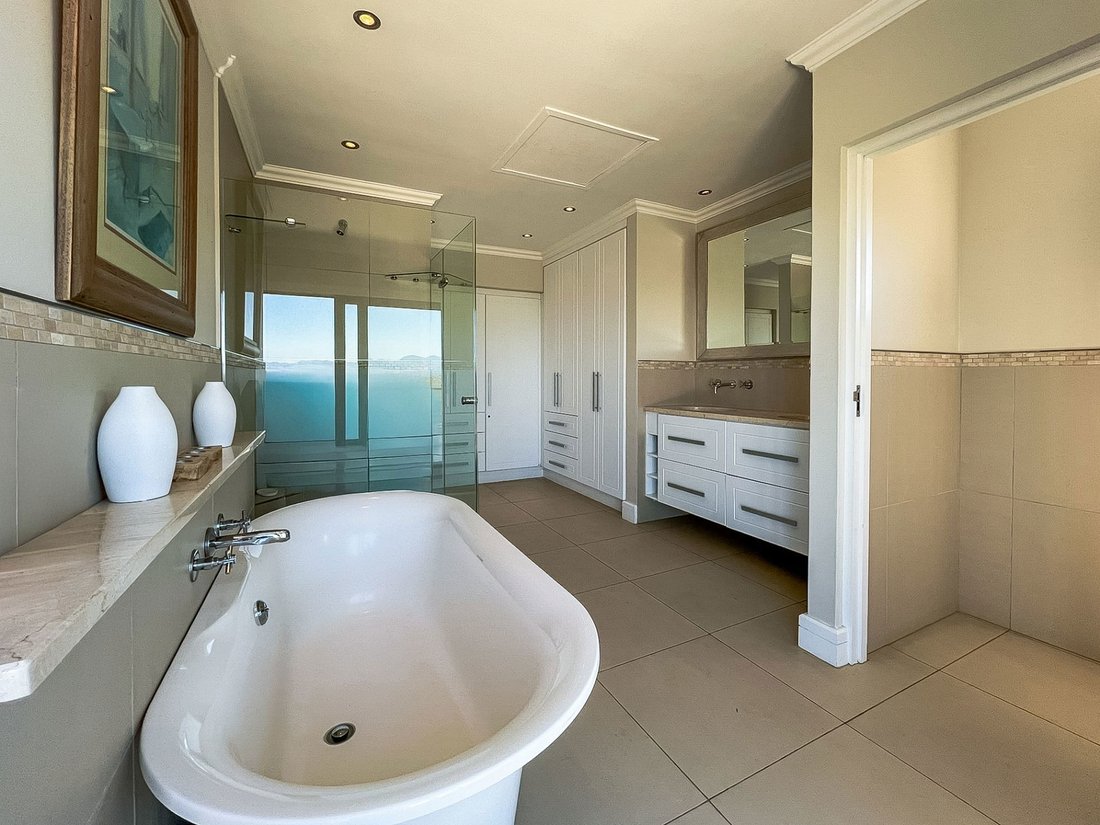 House in Plettenberg Bay, Western Cape, South Africa 5 - 16300022