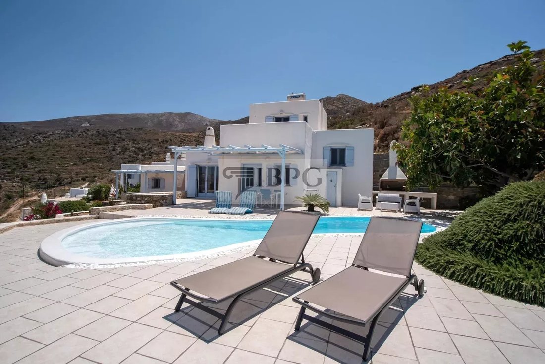 House in Paros, Aegean, Greece 2 - 16297141