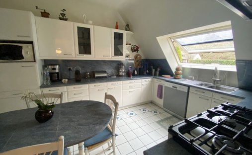 House 379m² Living Space, Great Comfort And Geothermal Energy