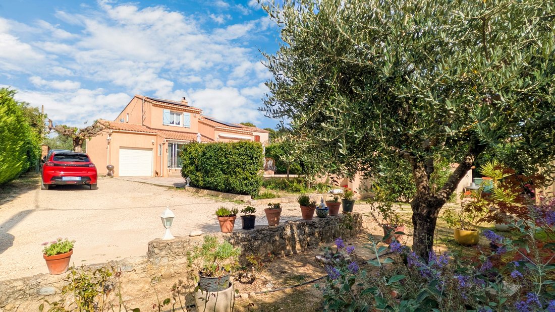 House in Les Freres-Les Cancades-Les Ginestes, Le Beausset, France 4 - 16307121