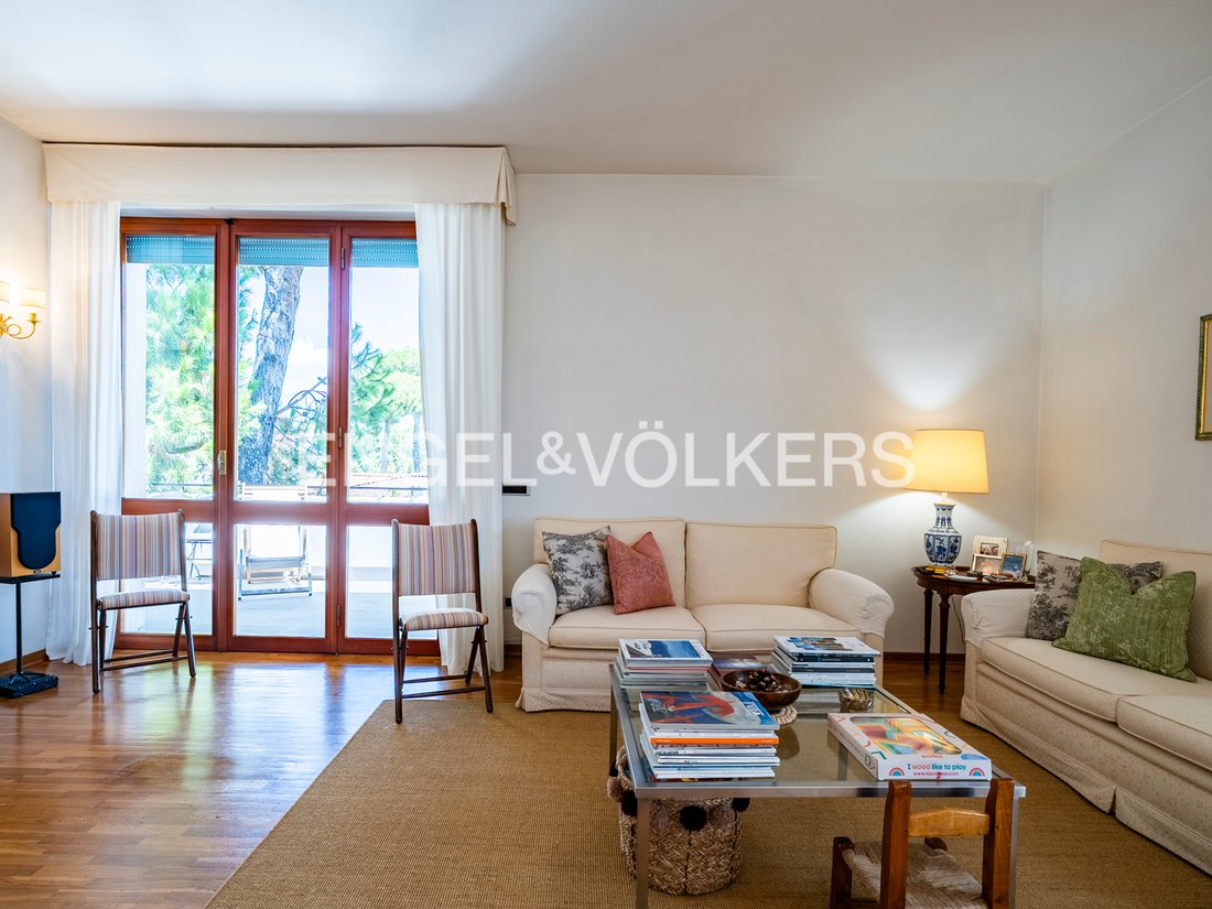 Penthouse in Lido di Camaiore, Camaiore, Tuscany 4 - 16308606