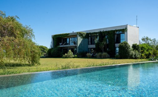 Farm Ranch in Piedra de los Indios, Colonia Department, Uruguay 1