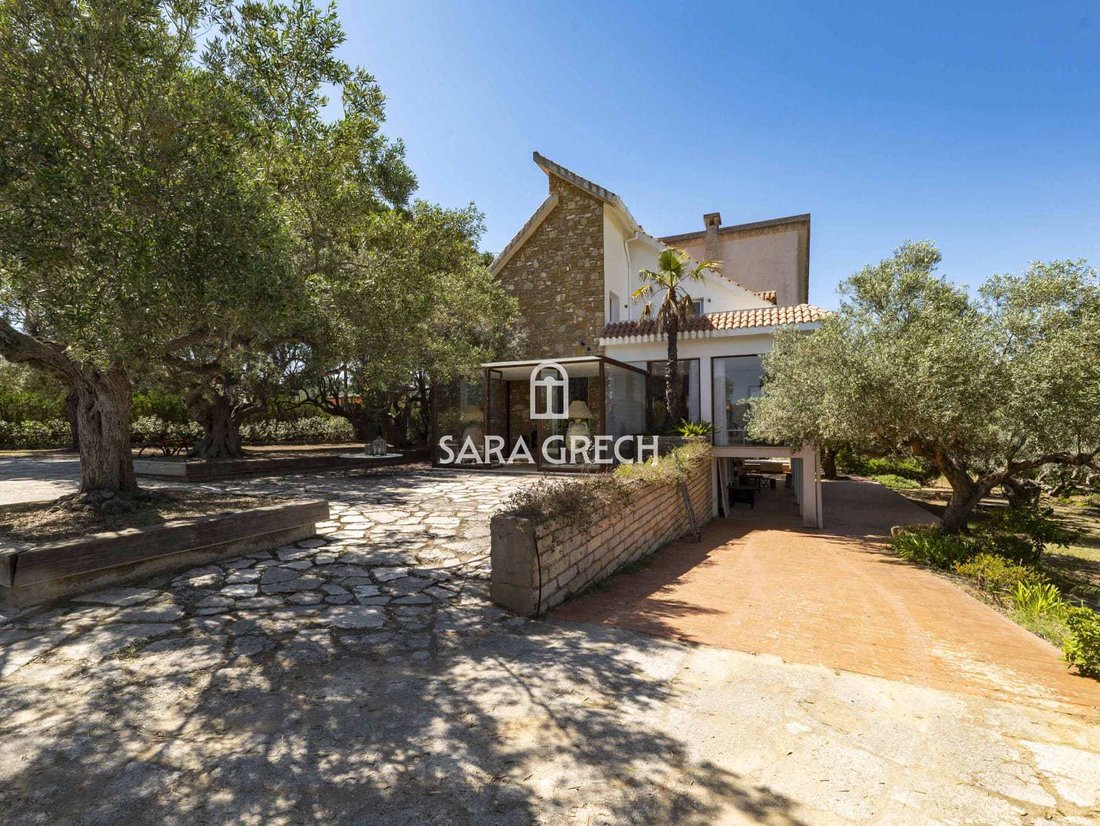 Villa in Caltagirone, Malta 2 - 16307204