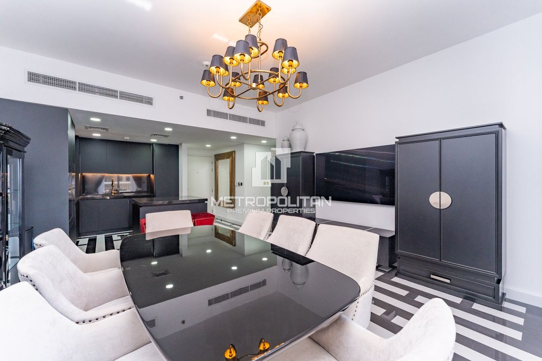 Apartment in Umm Suqeim, Dubai, United Arab Emirates 5 - 16308414