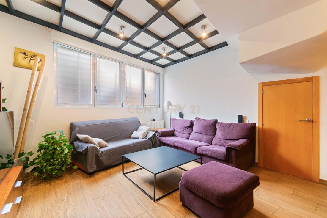 Apartment in Santa Coloma de Gramenet, Catalonia, Spain 4 - 16307634