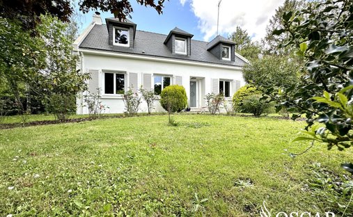 House in Est, Thouare-sur-Loire, France 1