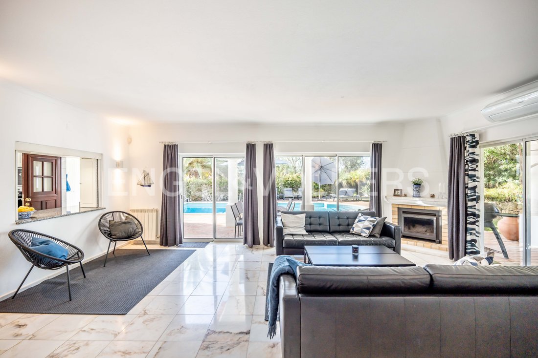 Villa in Carvoeiro, Algarve, Portugal 3 - 16308976