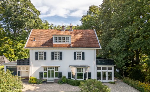 Villa a Hengelo, Overijssel, Paesi Bassi 1