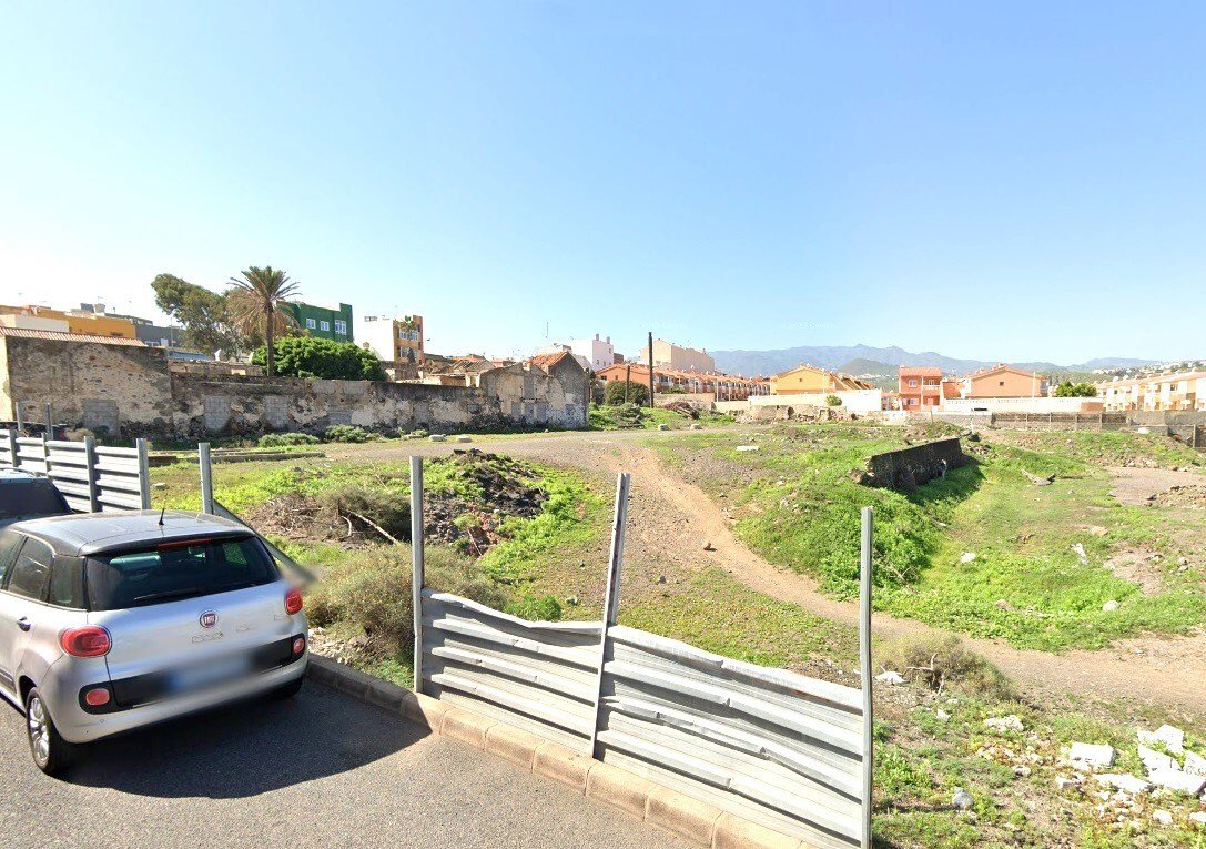 Land in Telde, Canary Islands, Spain 5 - 16311805