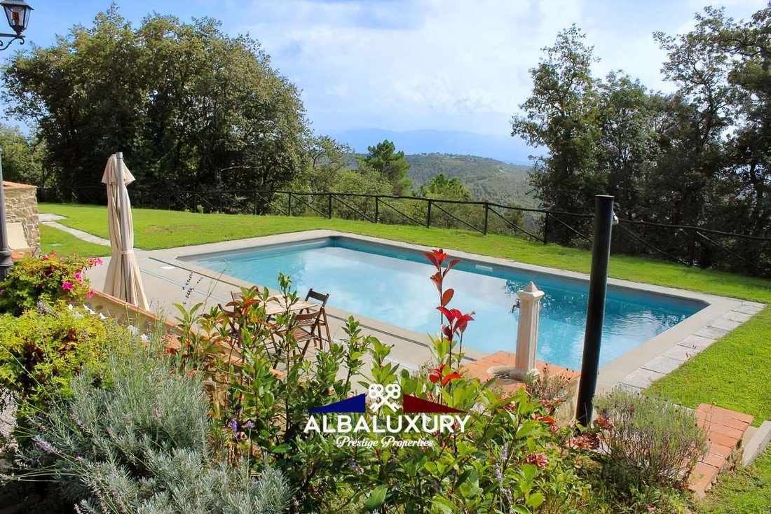 Villa in Civitella In Val di Chiana, Tuscany, Italy 3 - 16311555