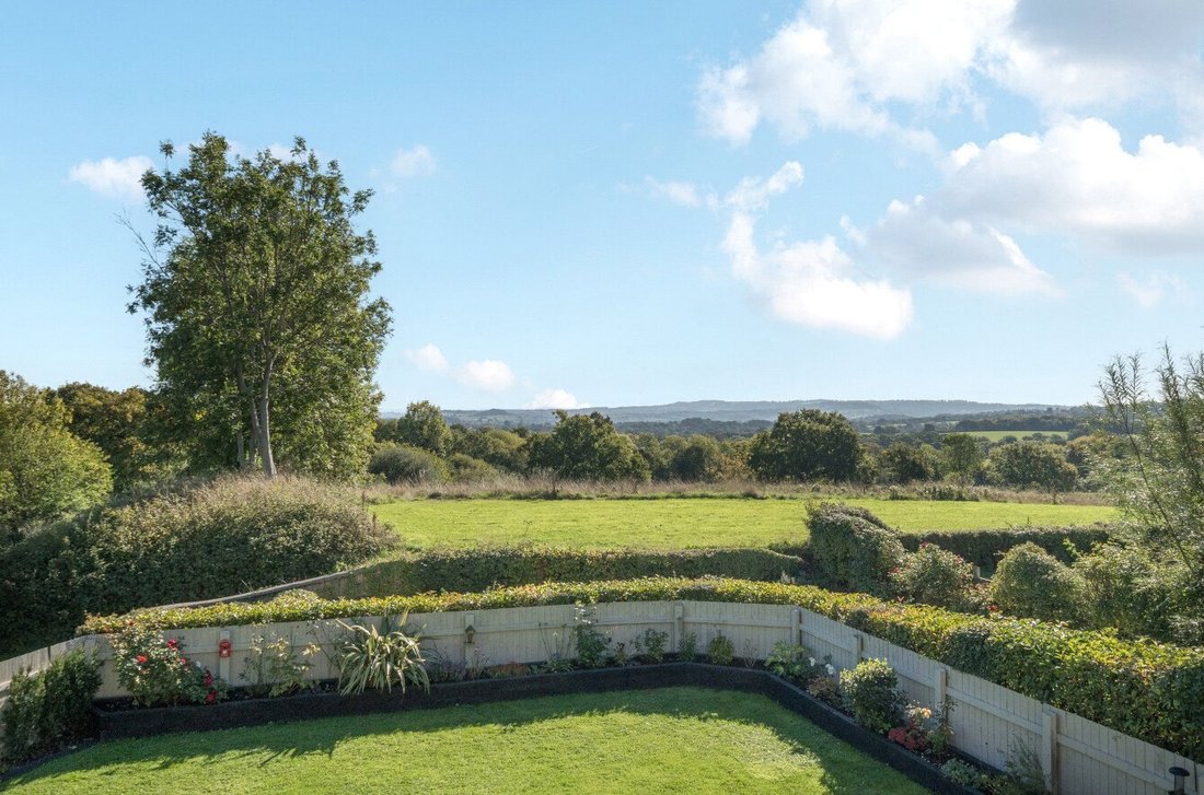 House in Somerset, England 2 - 16309310