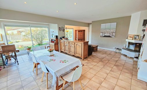 Léognan Xviiith Century Castle Annex Park Swimming Pool Tennis