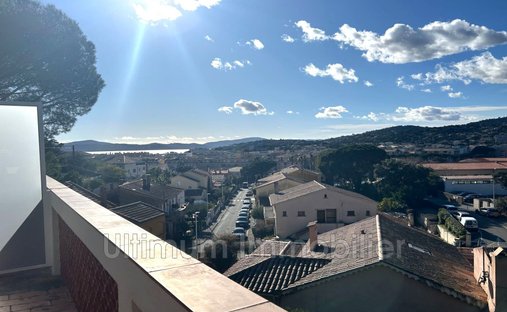 Apartment in Ville-Les Saquedes-Le Bouillonnet, Sainte-Maxime, France 1