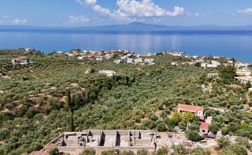 Villa in Avia, Peloponnese, Western Greece and the Ionian, Griechenland 1