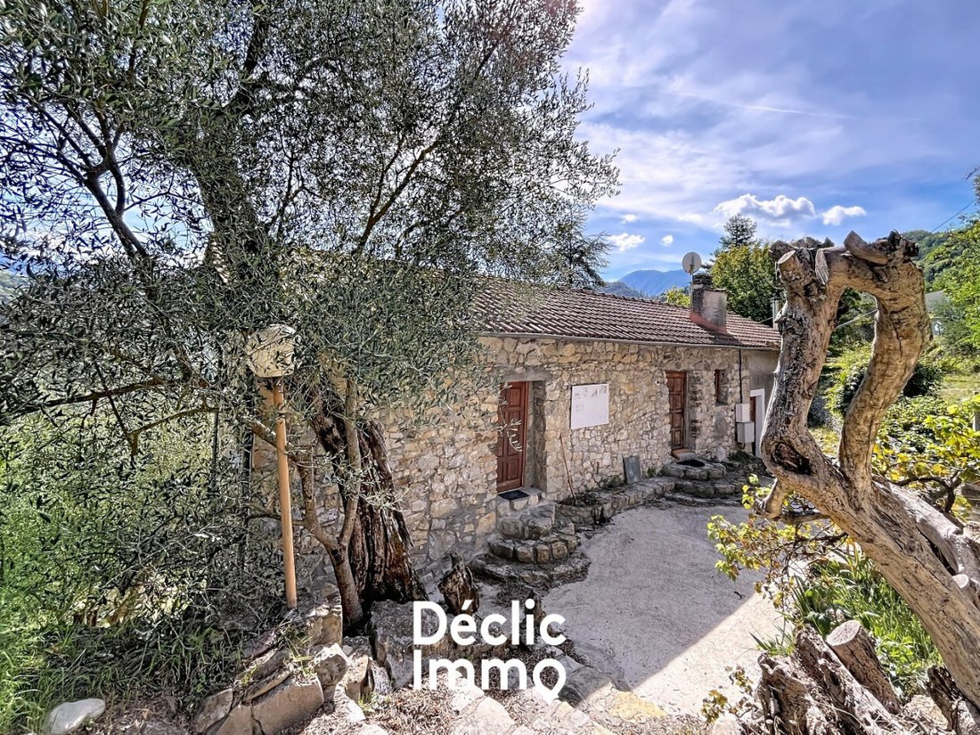 Maison à Tournefort, Provence-Alpes-Côte d'Azur, France 1 - 16309588