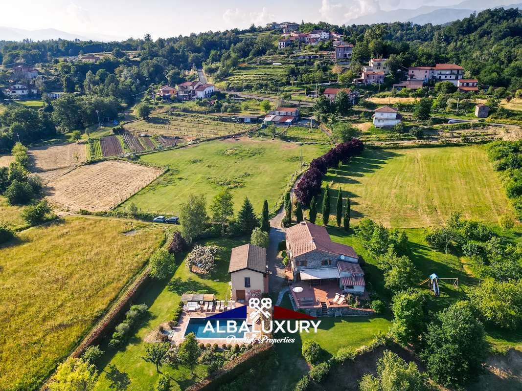Villa in Pallerone - Serricciolo - Gorasco, Aulla, Tuscany 2 - 16311551