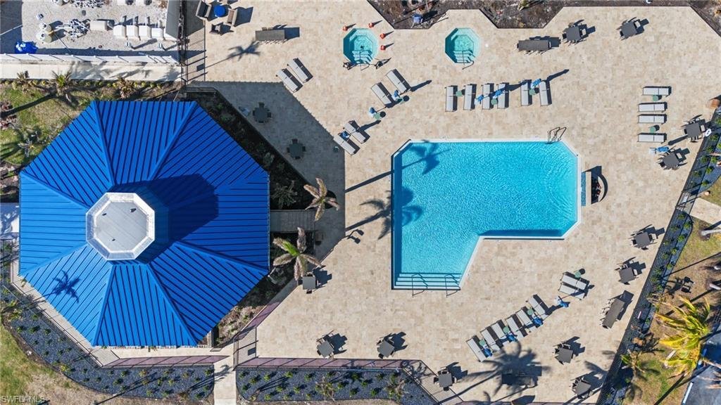 Condo in Fort Myers Beach, Florida, United States 4 - 16316095