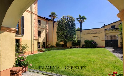 Revislate Castle Historic Residence