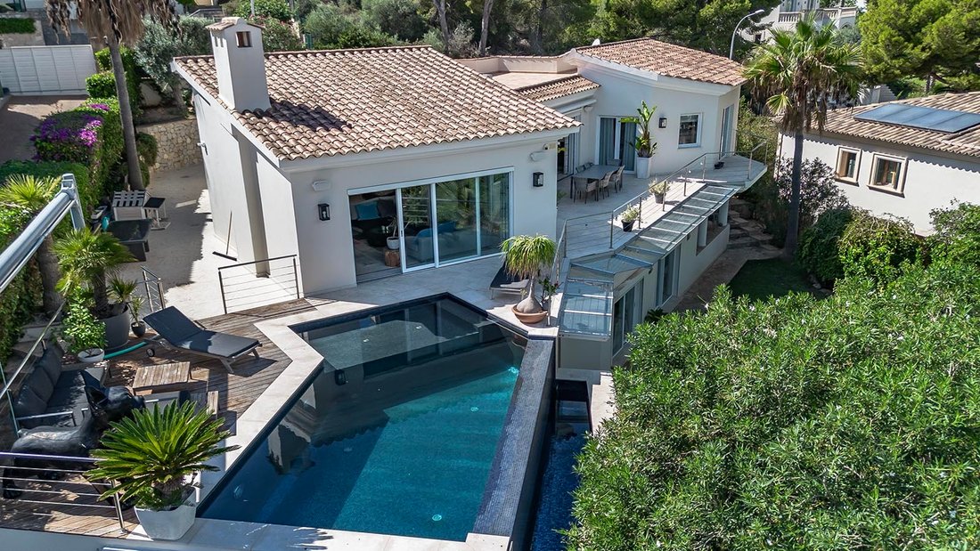 Villa in Rotes Velles, Calvia, Balearic Islands 1 - 16309862