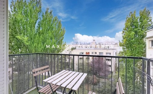 Apartment in Ile de la Jatte - Parc d'Orléans, Neuilly-sur-Seine, France 1