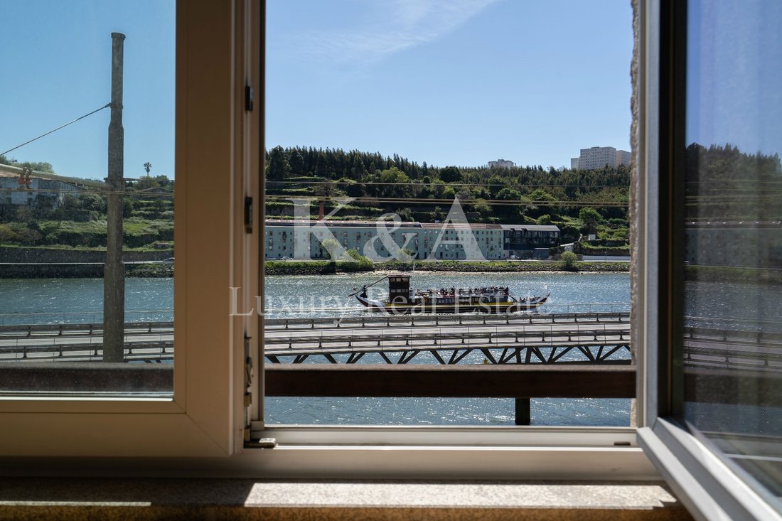 Apartment in Lordelo do Ouro e Massarelos, Porto District, Portugal 2 - 16311529