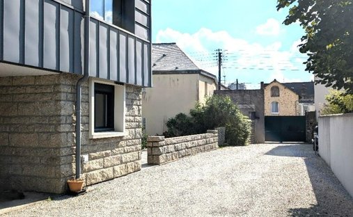 Castle for Sale in Laval, Pays de la Loire, France