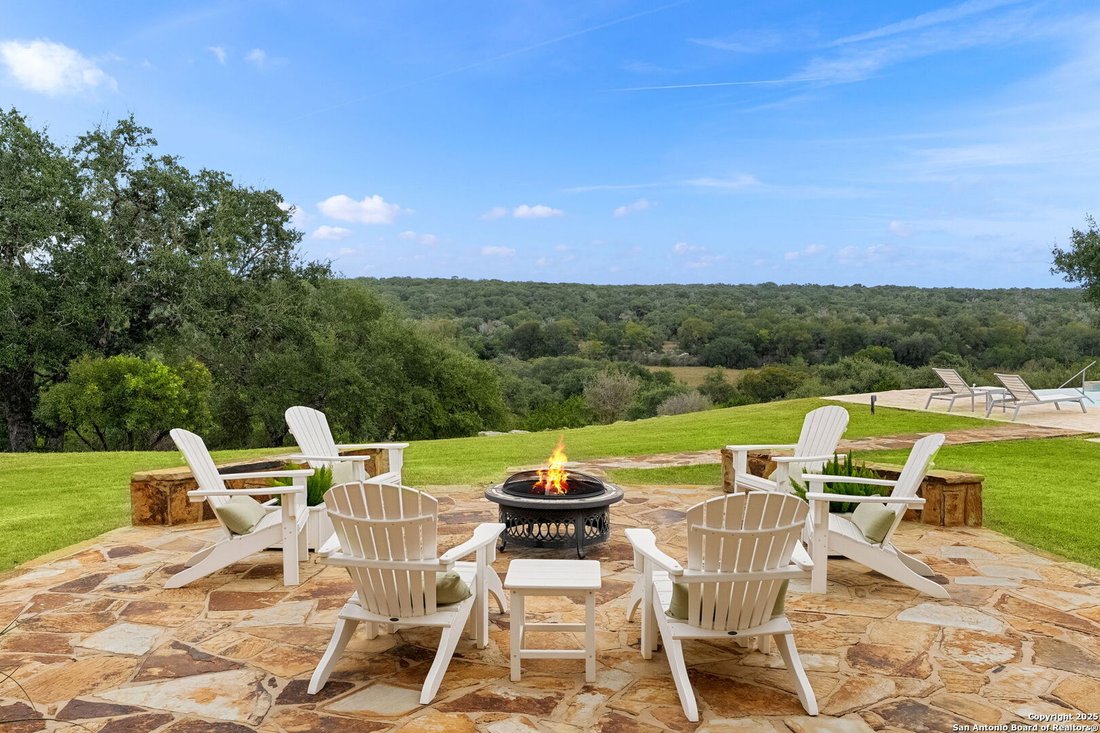 House in Montgomery, Texas, United States 4 - 16312352