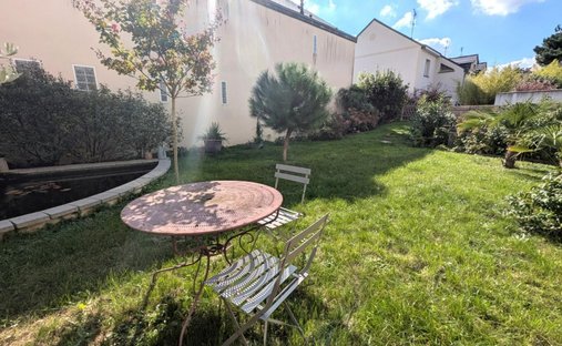 Castle for Sale in Laval, Pays de la Loire, France