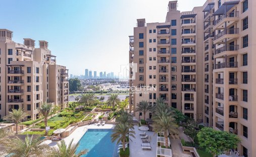 Apartamento en Umm Suqeim, Dubái, Emiratos Árabes Unidos 1