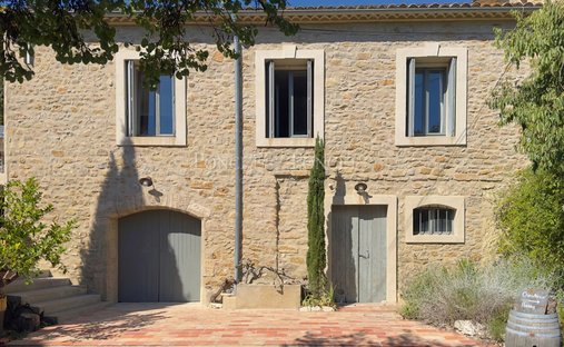 Castle for Sale in Pézenas, Occitanie, France