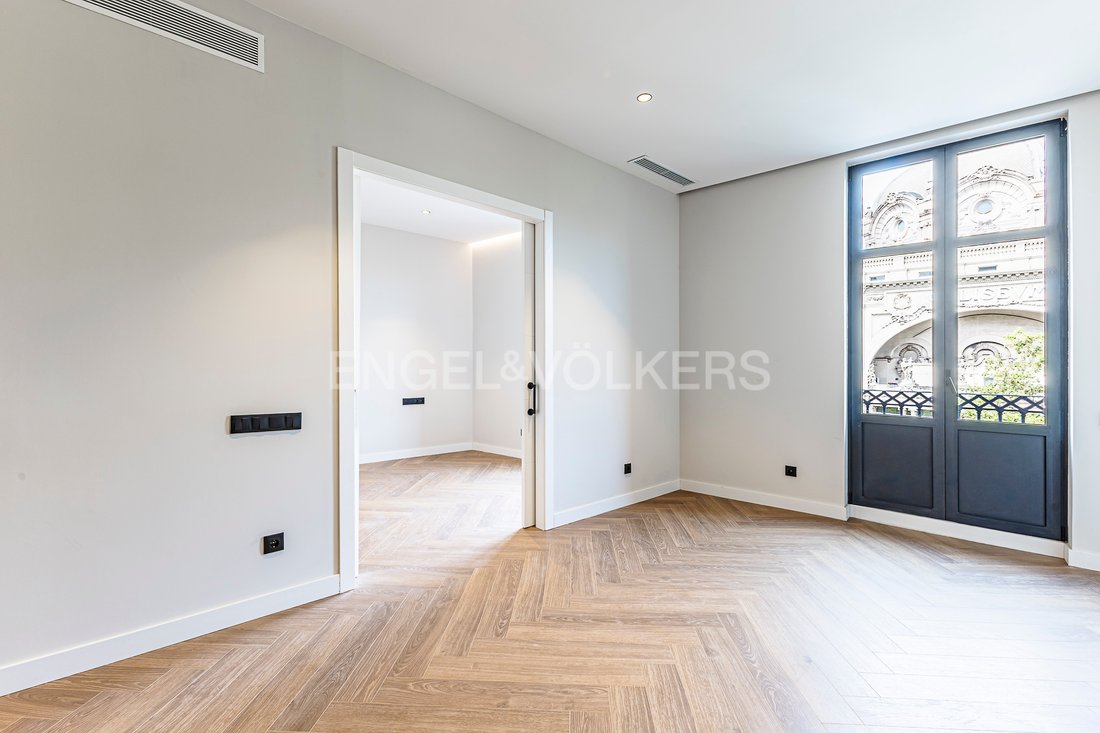 Apartment in Eixample, Barcelona, Spain 1 - 16311946