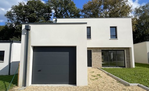 House in Zone Industrielle du Prat, Vannes, France 1