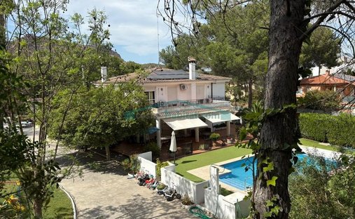 Villa in Gilet, Valencian Community, Spain 1