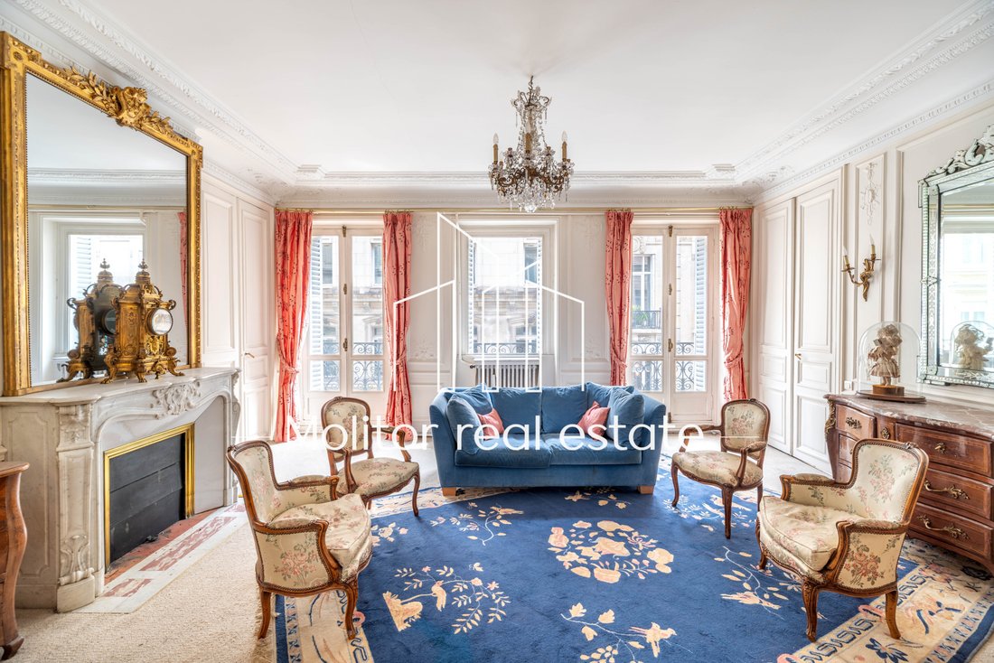 Apartment in Europe, Paris 8e Arrondissement, Paris 1 - 16317192